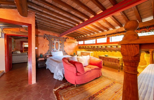 Ronciglione House | Stanza Samarcanda