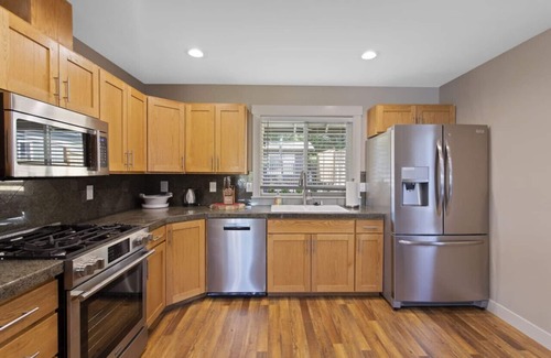 Lakeland South House | Star Lake Waterfront “DUO” Homes