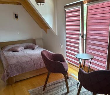 Rogatica House | Stara pruga Jaz 2