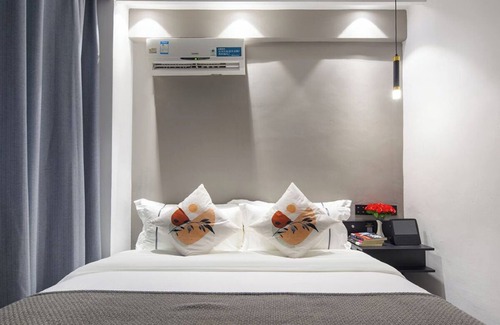 Sanya Hotel | Starchain Heehee Hotel - Sanya Bay Walking Street Store