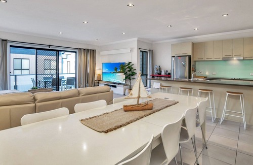 Cowes House | Starfish Sands in Cowes
