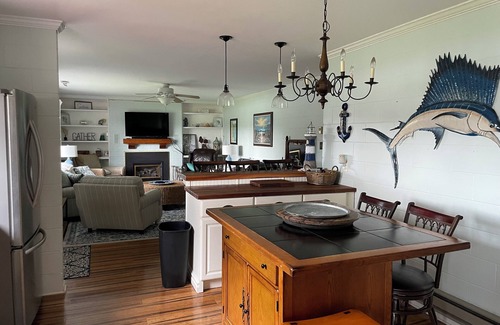 Deltaville House | Starfish Waterfront Cottage