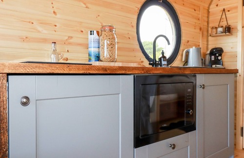 Mabe Cottage | STARGAZE, pet friendly, character holiday cottage in Ponsanooth