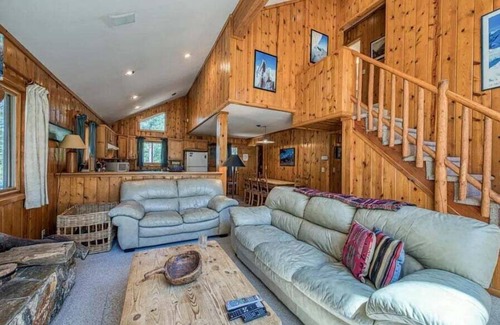 Ridgewood House | Stargazer Chalet in Carnelian Bay