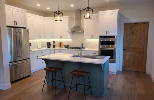Detroit House | Stargazer Lakehouse - New beautiful home at Detroit Lake