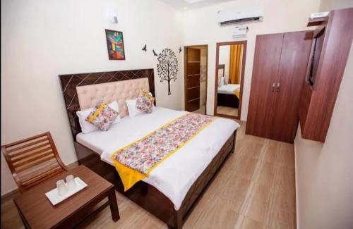 Zirakpur Hotel | STARLET RESORT Zirakpur Chandigarh
