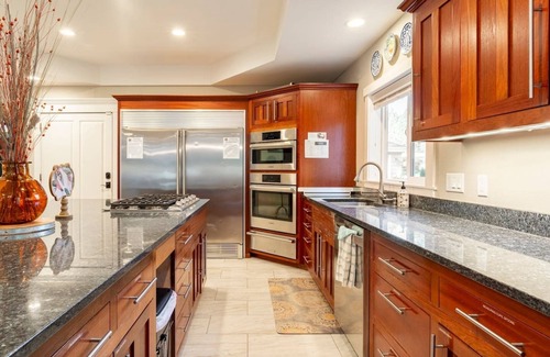 Mill Creek House | Starlight Cottage Offers Cozy Getaway Near Mill Creek, Snohomish, & Woodinville