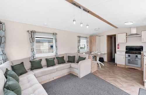 Prestonpans Apartment | Starlink WIFI - Havan Caravan Park