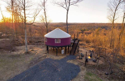 Knox Dale RV Rental | Starlit Haven | Hot Tub, Stargazing Loft, Nature Retreat in PA Wilds