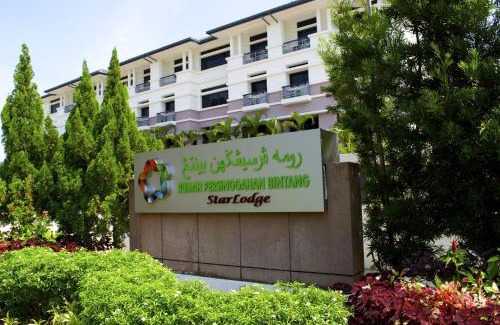 Jerudong Hotel | StarLodge
