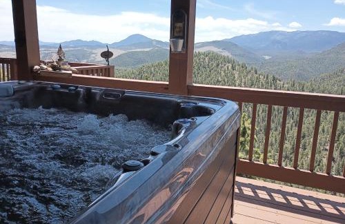 Bailey Villa | Starry Mountain Manor! Infinity Swing, Decks, Spa