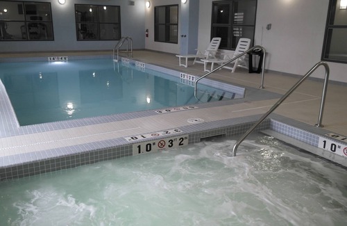 Leduc Hotel | Stars Inn Edmonton Airport