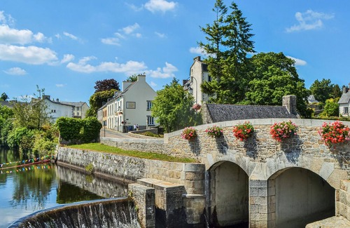 Plounevez-Moedec House | Start your excursions through Brittany in this charming holiday home.