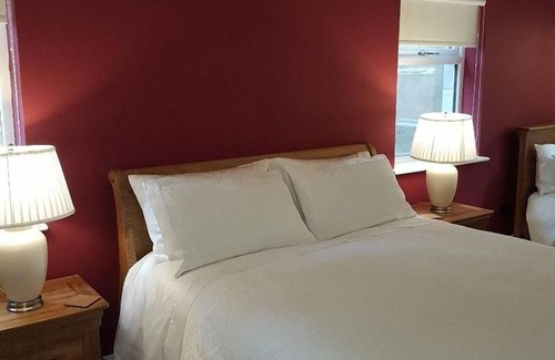Lanark Bed & Breakfast | Station House