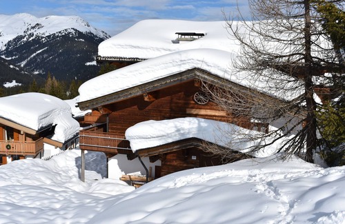 Hochkrimml Apartment | Staudi's ski hut Top3 vacation apartment in hut style directly on the slopes