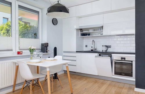 Pradnik Bialy Apartment | Stawowa 147 | Modern Apartment | Parking
