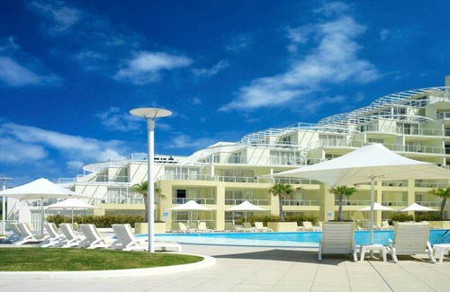 Ettalong Beach Apartment | Stay 7, pay 5 these school holidays- beach& cafes