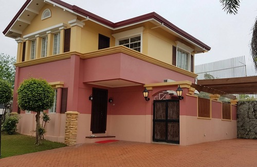 Suba Basbas House | Stay at Amare 5BR Home Pacific Grand Mactan