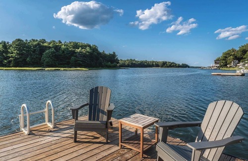 Gloucester House | Stay at Little River