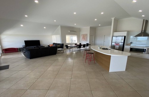 Jurien Bay Villa | Stay at The Beach House for a truly unforgettable holiday.