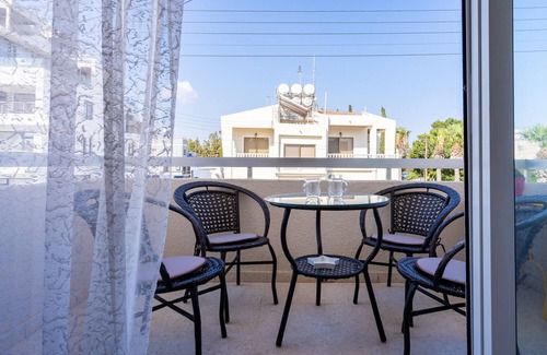 Pyla Apartment | STAY Bloom Apartment
