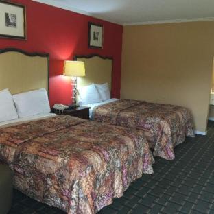 Demopolis Hotel | Stay Express Inn & Suites Demopolis
