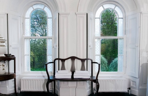 Slane House | Stay in a historic Manor House ! A Grand Retreat near Dublin&Newgrange.
