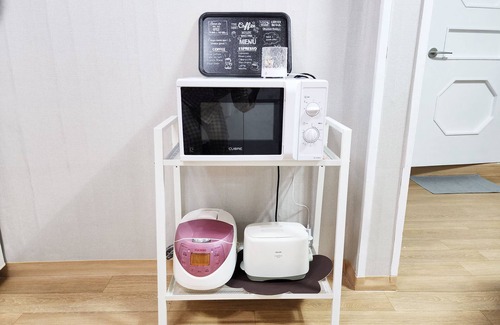 Jangwi-dong House | STAY IN NORTH SEOUL) 2nd floor of a detached house with a terrace