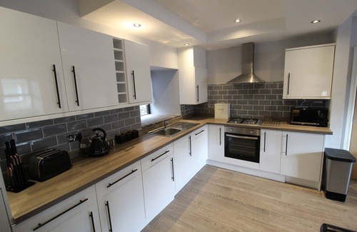 Kendal House | Stay in the original Kendal Mint Cake Factory in the heart of Kendal