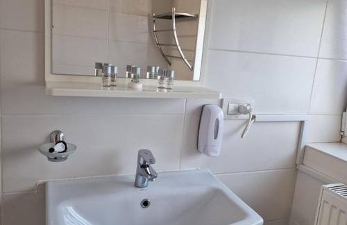Nord-Est Bed & Breakfast | Stay Inn Rediu