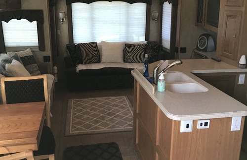 Buena House | Stay on a Cherry Orchard in Wine Country