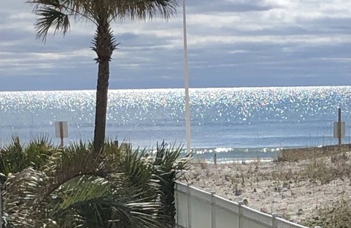 Fort Walton Beach Condo | Stay on the beach at Island Princess! Ready for your vacation!