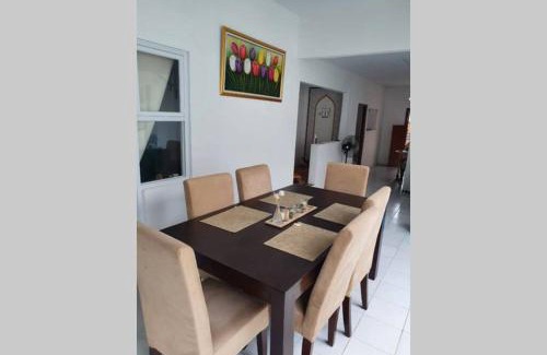 North Cirebon Villa | Stay@Pitaloka