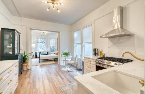 Buckman Neighborhood Apartment | Stay Portland - Historic Queen Anne Vernacular - 95 WalkScore