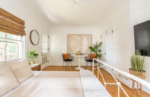 Hosford-Abernethy Apartment | Stay Portland - Ladd's Addition Bohemian Paradise - 95 WalkScore