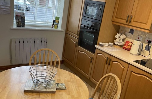 Perth Cottage | Stay somewhere unusual , Peaceful central location, sleeps 4, Pets Welcome.