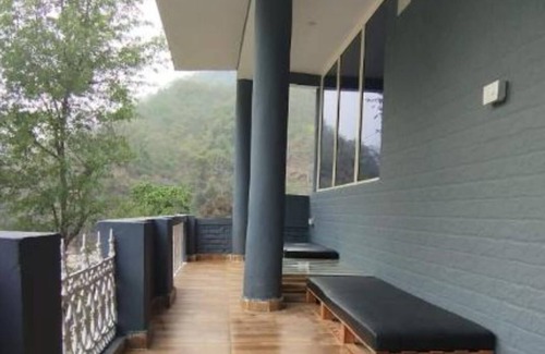 Sirala Apartment | STAY SUKOON- Cottage room