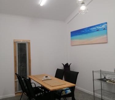 North Maleny House | Stay @ The Cube