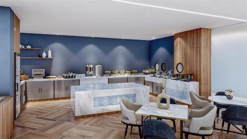 Al Ulaya Hotel | Staybridge Suites - Al Khobar City by IHG