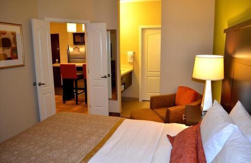 East Point Hotel | Staybridge Suites Atlanta Airport