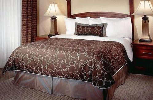 Royersford Hotel | Staybridge Suites - Philadelphia Valley Forge 422 by IHG