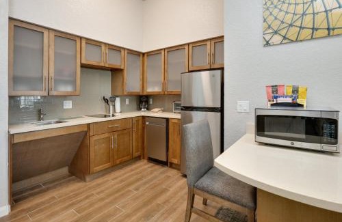 Schertz Hotel | Staybridge Suites San Antonio - Schertz by IHG