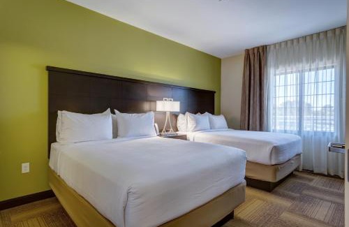 Maryland Heights Hotel | Staybridge Suites St Louis - Westport by IHG