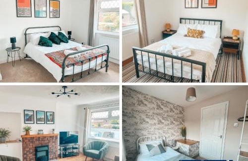 Hillsborough House | StayByNumbers - Spacious three bed house Royal Hillsborough