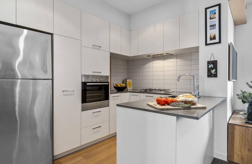 Port Melbourne Apartment | StayCentral - The Park@Port Melbourne - Pickles St, Port Melbourne - 2 bedrooms, 2 Beds, 1 Bathroom and 1 secure park + additional parking