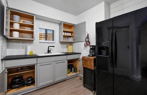 Twin Falls House | #StayinMyDistrict Twin Falls Spanish-Boho Getaway