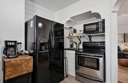 Twin Falls House | #StayinMyDistrict Twin Falls Spanish-Boho Getaway