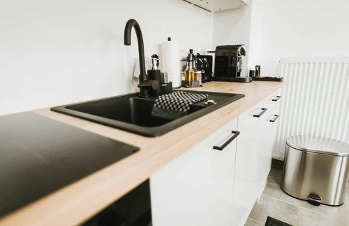 Wuelfel Apartment | Staylight City-Loft | private parking | trade fair