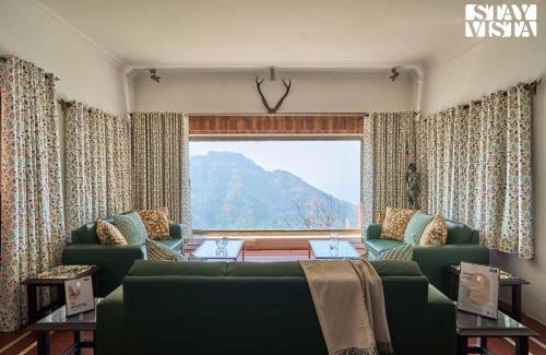Gaganbawda Villa | StayVista at Cliffhanger Solitude with Balcony, Lawn