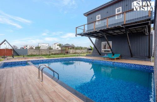 Hingana Villa | StayVista at Manbhav Farms with Pool, Lawn, Jacuzzi